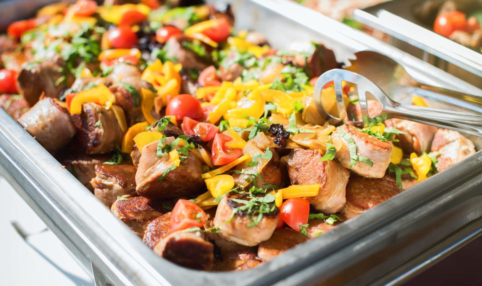 Catering Dietetyczny - Jak Wybrać Odpowiednią Firmę